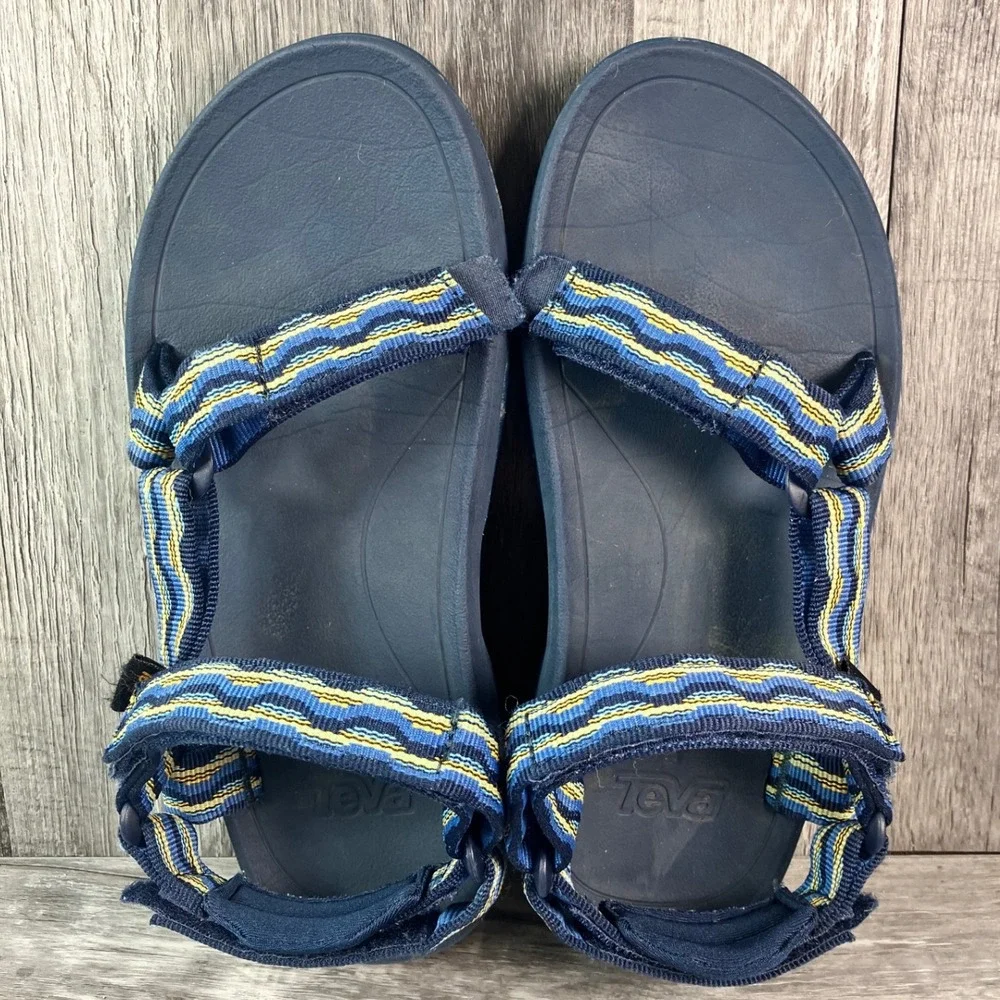Teva Kids Hurricane XLT 2 Navy Blue Geometric Wave Sport Sandals Size 2 1019390C